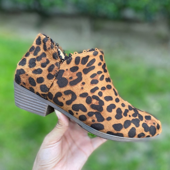 Vegan Suede Leopard Chelsie Booties - Picture 2 of 8